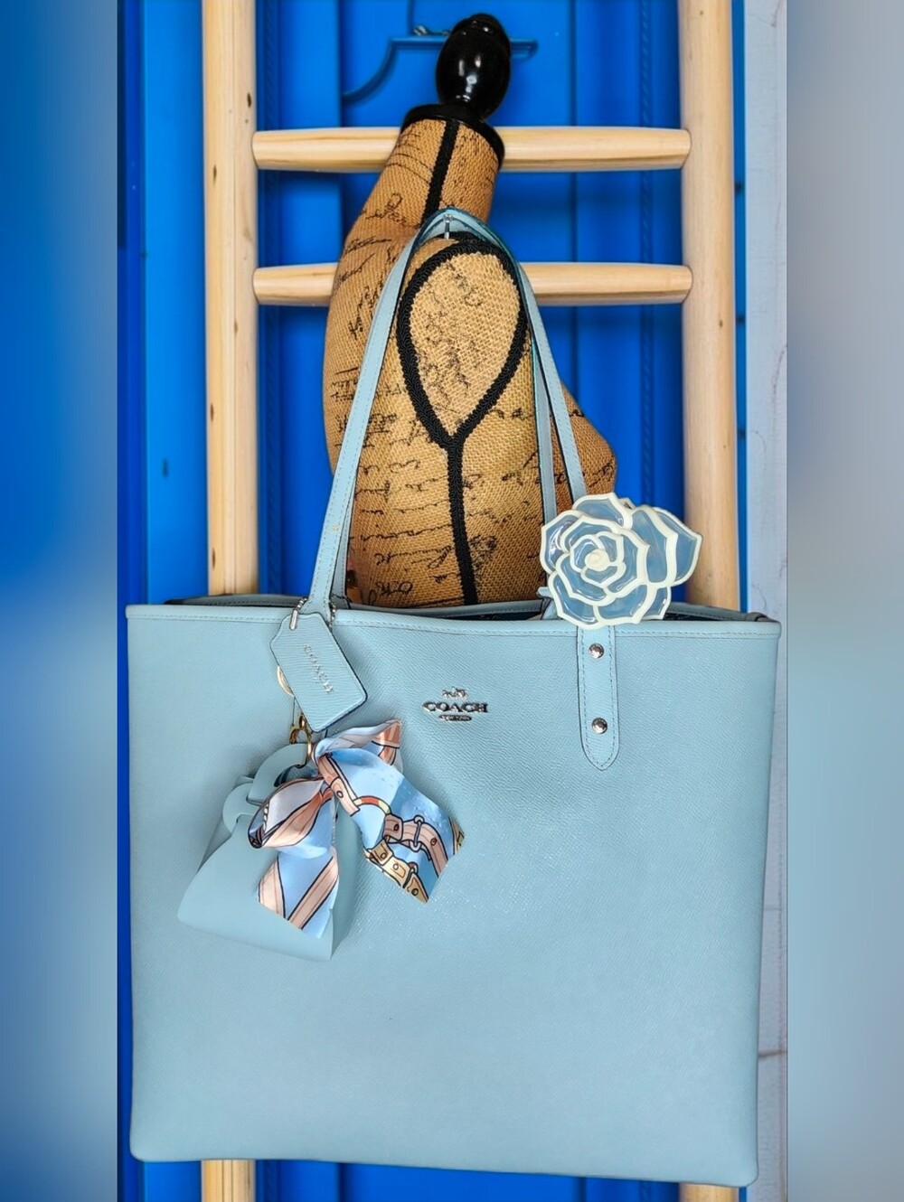 Coach Reversible City Tote Style Number F12176